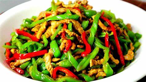 青椒肉絲（チンジャオロース）